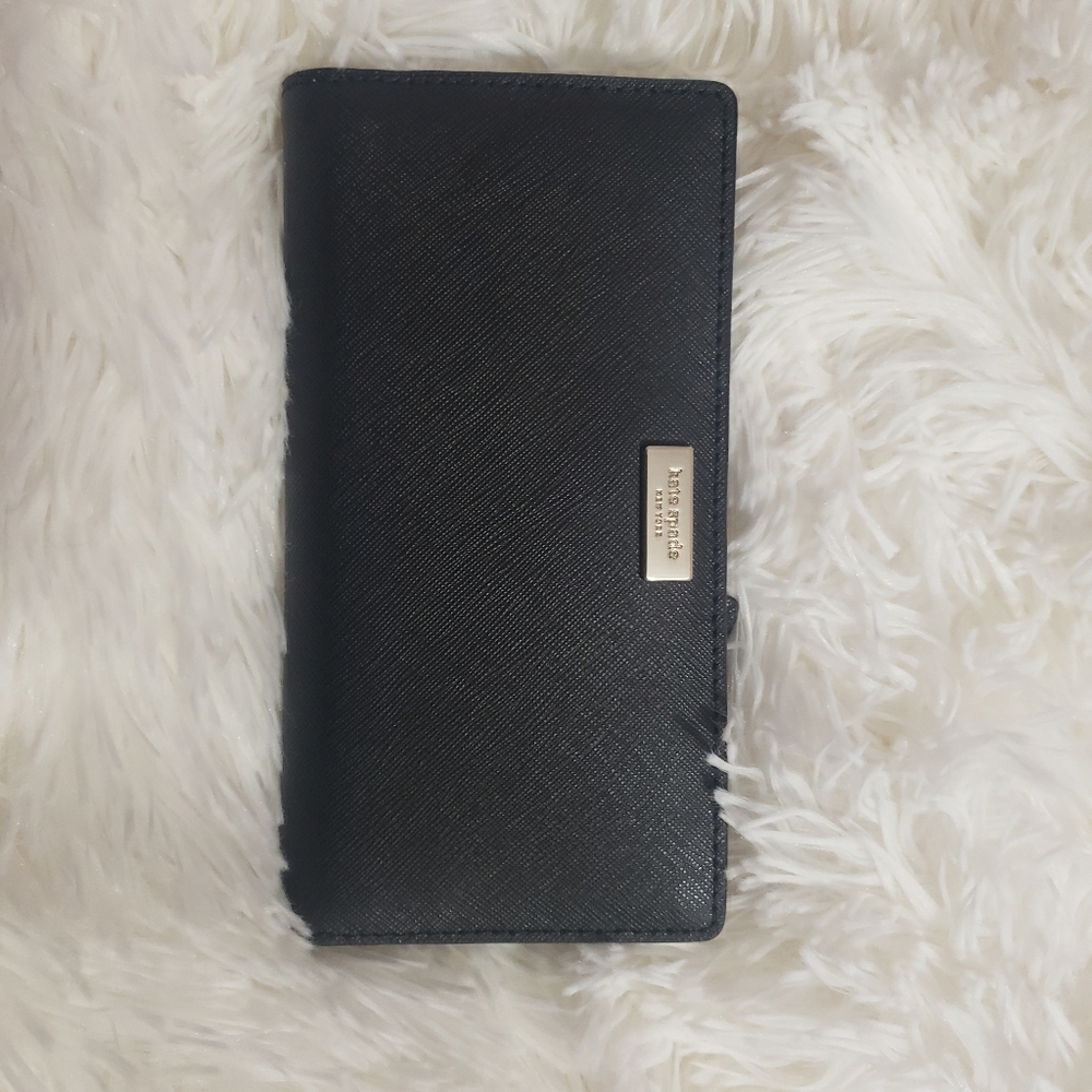 Kate Spade bi-fold wallet